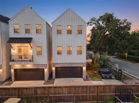 Photo of 920 Thornton Road #G, Houston, TX 77018 (MLS # 28629847)