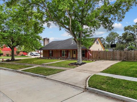 10214 Winding Trail Road La Porte TX 77571