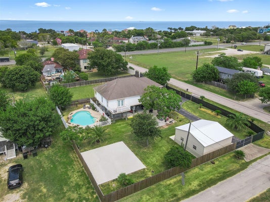 218 24TH ST, SAN LEON, TX 77539 - Image 2f36ac2e2dedb332c5ad3aaa6ebc02b3/2784522545