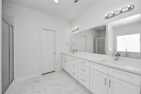 Tiny photo for 4012 Mckinley Street, Houston, TX 77051 (MLS # 79130601)