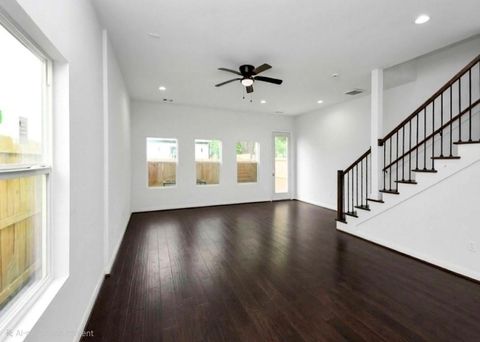 Tiny photo for 4012 Mckinley Street, Houston, TX 77051 (MLS # 79130601)
