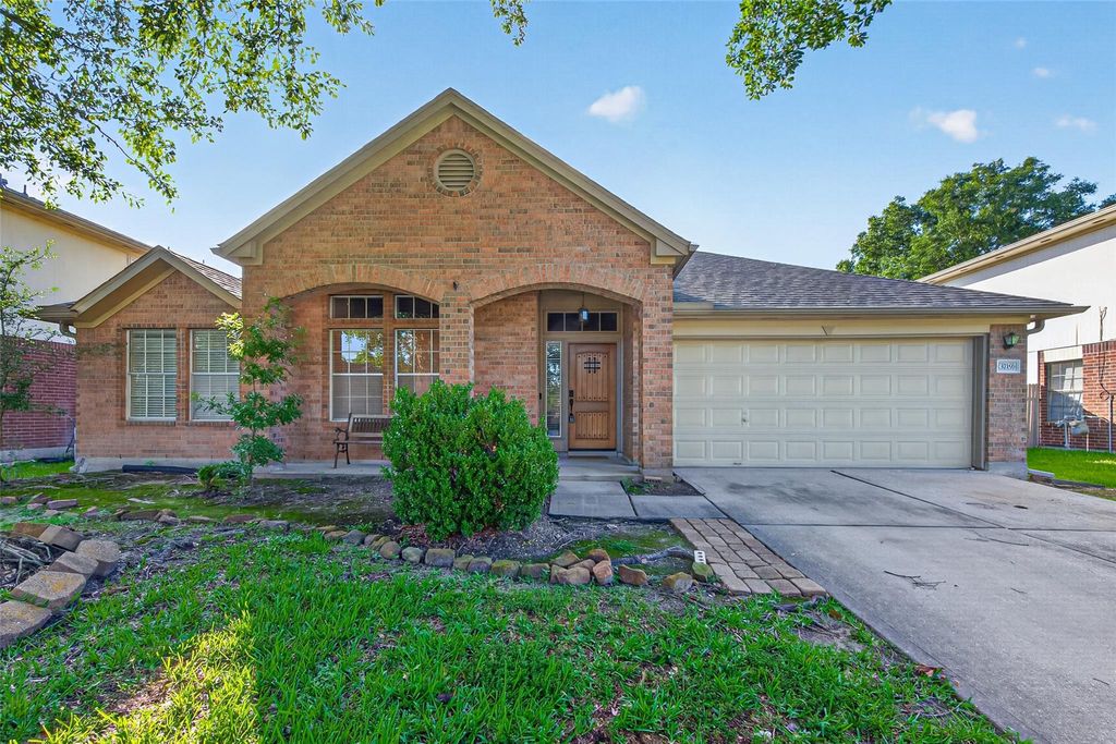 Photo of 3719 Apple Hollow Lane, Humble, TX 77396 (MLS # 87260993)