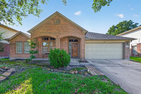Photo of 3719 Apple Hollow Lane, Humble, TX 77396 (MLS # 87260993)