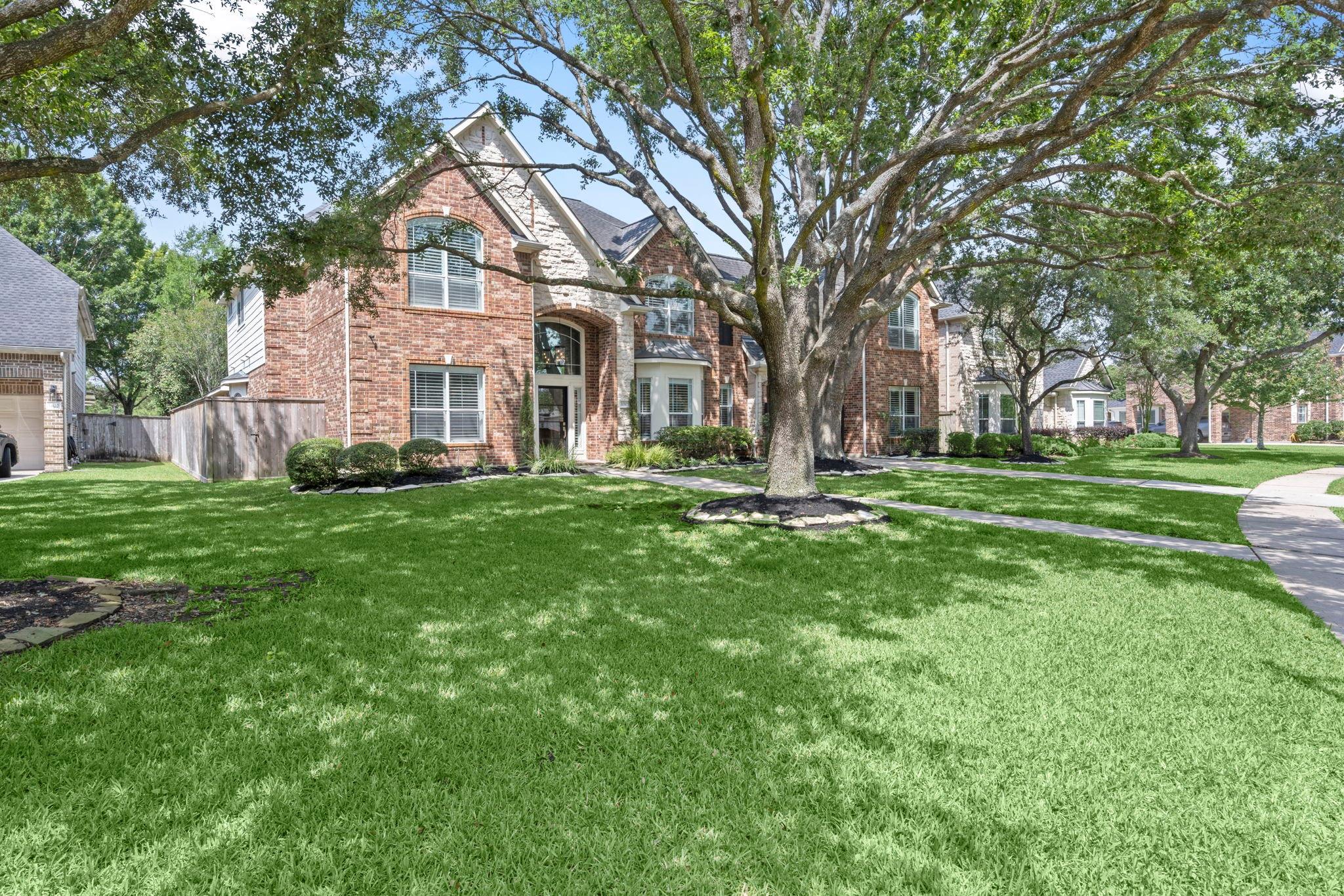 10103 Earlington Manor Drive