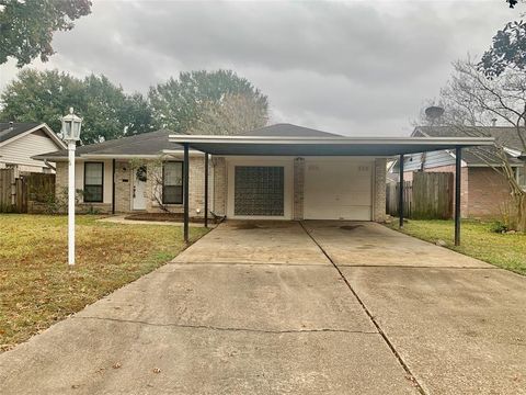 Photo of 6331 Lautrec Drive, Houston, TX 77088 (MLS # 12350905)