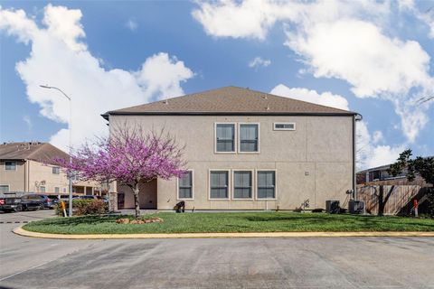 Tiny photo for 3043 Royal Oaks Grove, Houston, TX 77082 (MLS # 50140690)