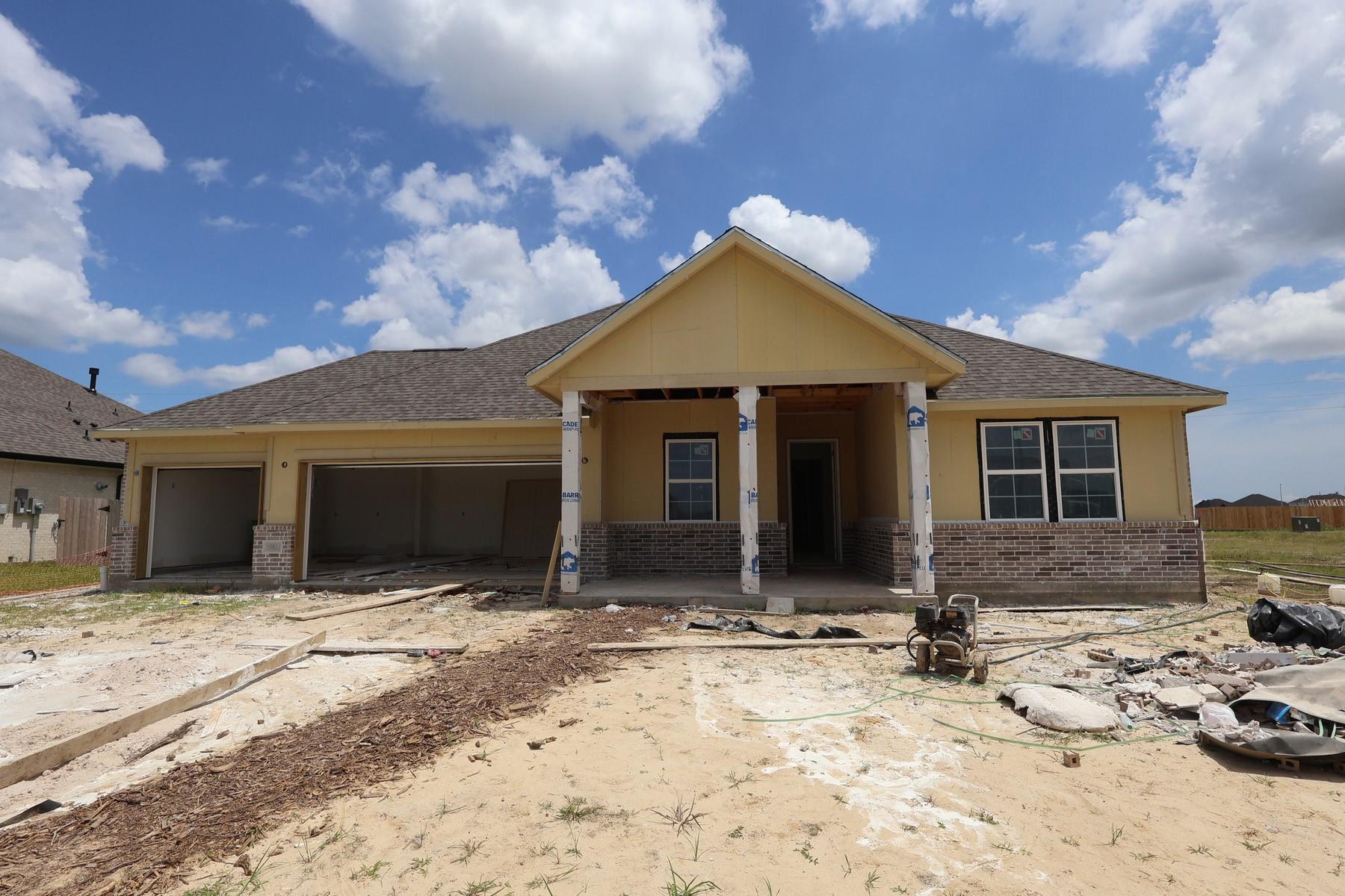 11822 Old Fashion Circle