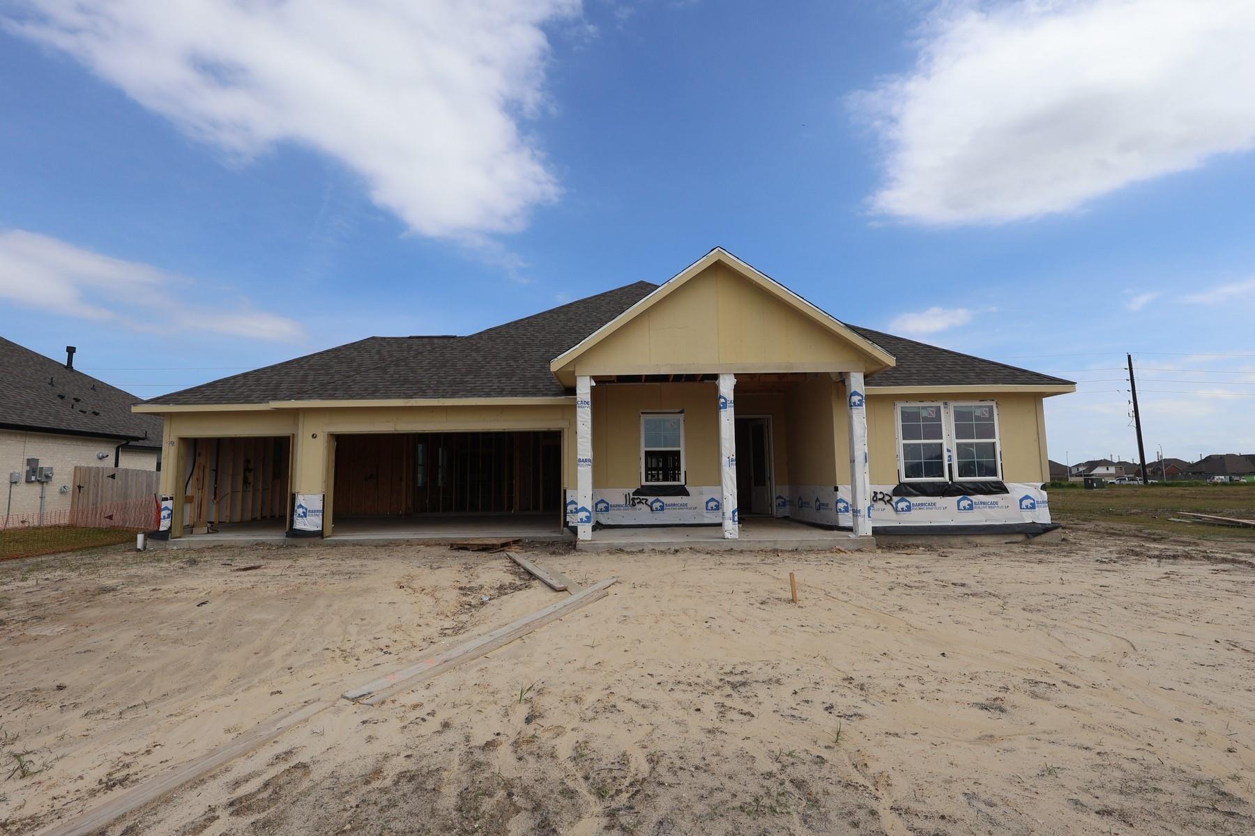 11822 Old Fashion Circle