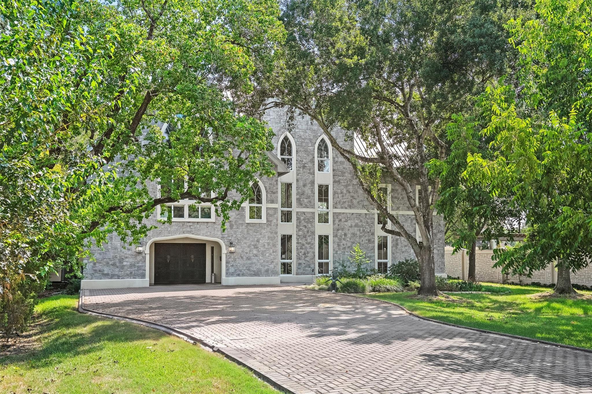 804 Mulberry Lane