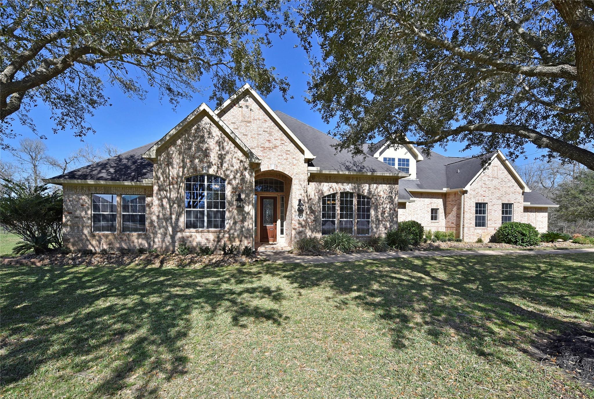 9019 Lady Laura Lane