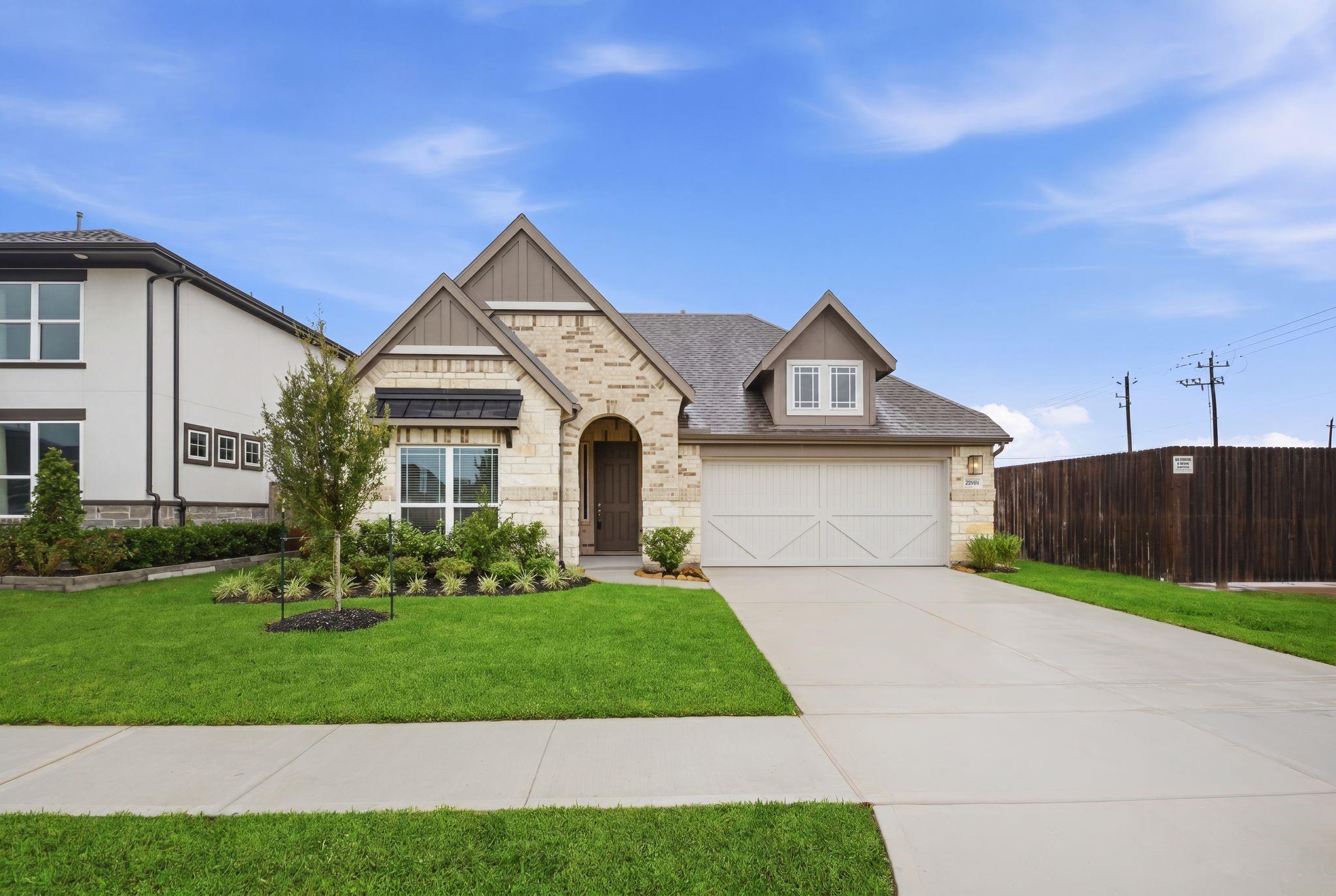 2106 Villa Flora Lane