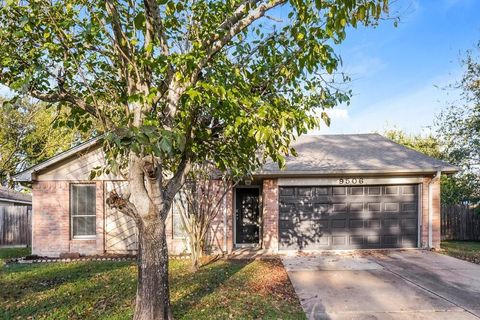 Photo of 9506 Lost Eagle Drive, Houston, TX 77064 (MLS # 27271510)