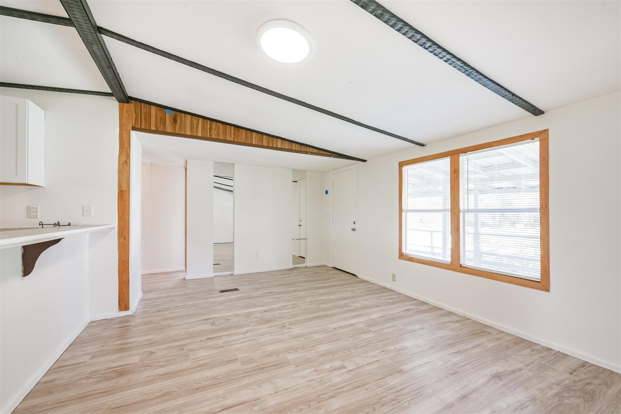 1749 Max Road 2