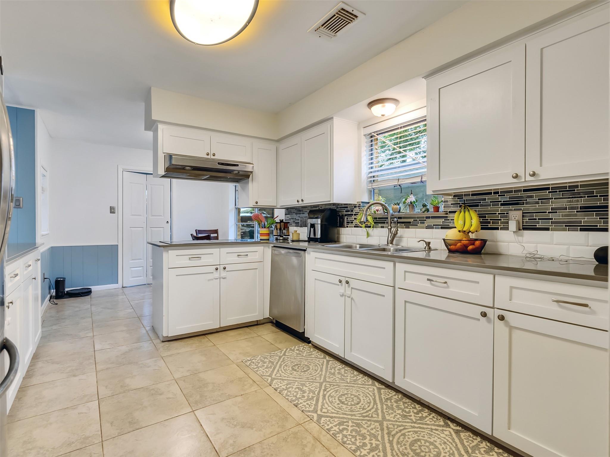 426 Shadow Creek Drive