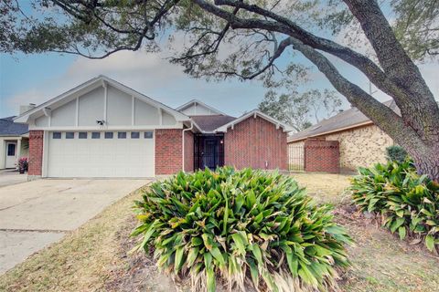 Photo of 1402 Forest Home Drive, Houston, TX 77077 (MLS # 89506565)