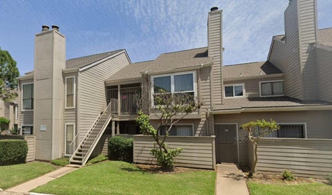 Condo For Sale - 6701 Sands Point Drive #9<br/> Harris County, Houston, TX 77074