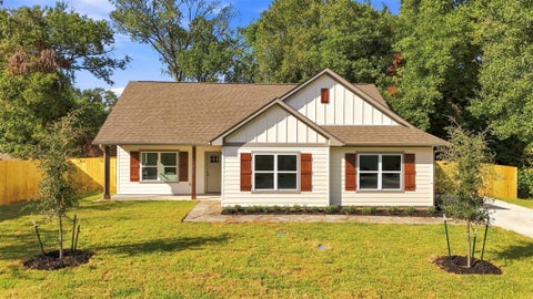 Photo of 1013 E 26th Street, Bryan, TX 77803 (MLS # 50163382)