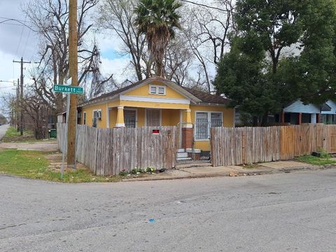 2901 Burkett Street Houston TX 77004