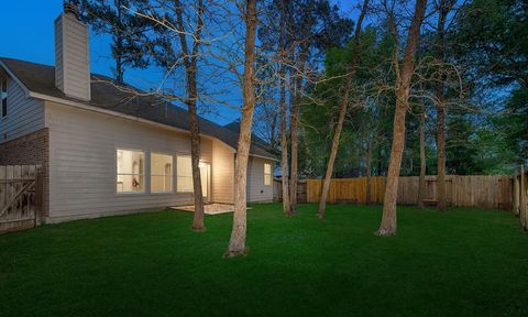 Tiny photo for 131 S Spinning Wheel Circle, The Woodlands, TX 77382 (MLS # 43608684)