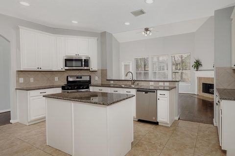 Tiny photo for 131 S Spinning Wheel Circle, The Woodlands, TX 77382 (MLS # 43608684)