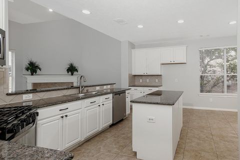 Tiny photo for 131 S Spinning Wheel Circle, The Woodlands, TX 77382 (MLS # 43608684)