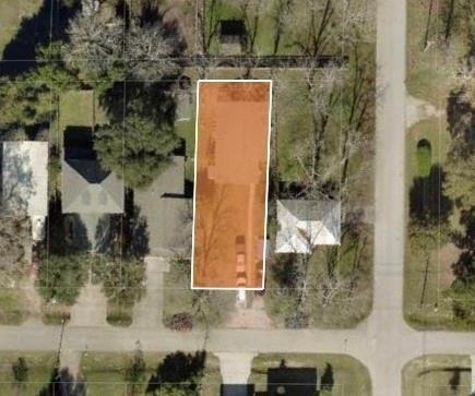 Photo of 418 Texas Street, Tomball, TX 77375 (MLS # 34475879)