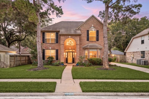 Photo of 17511 Tall Maple Court, Houston, TX 77095 (MLS # 31038107)
