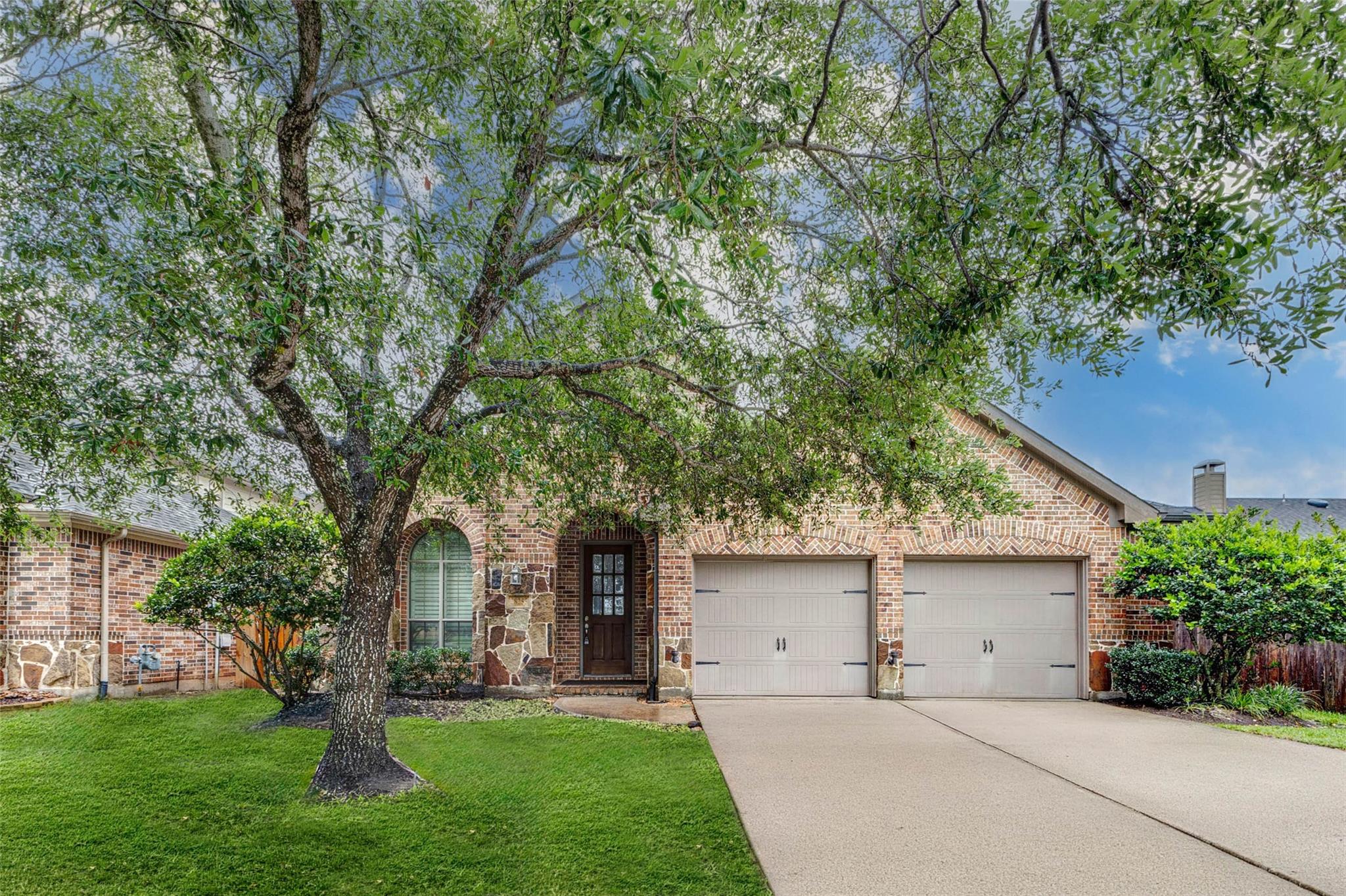 28255 Stonestead Drive