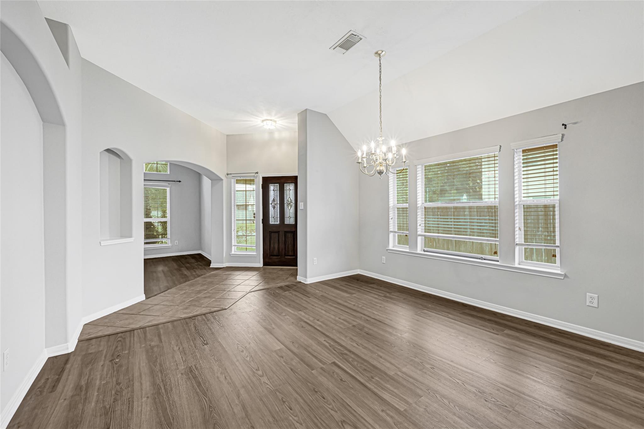 2311 Falcon Knoll Ln