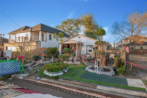Photo of 4421 Aledo Street, Houston, TX 77051 (MLS # 72991338)