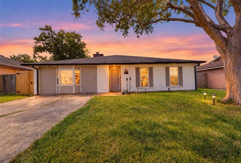 Photo of 827 Dondell Street, Channelview, TX 77530 (MLS # 78636390)