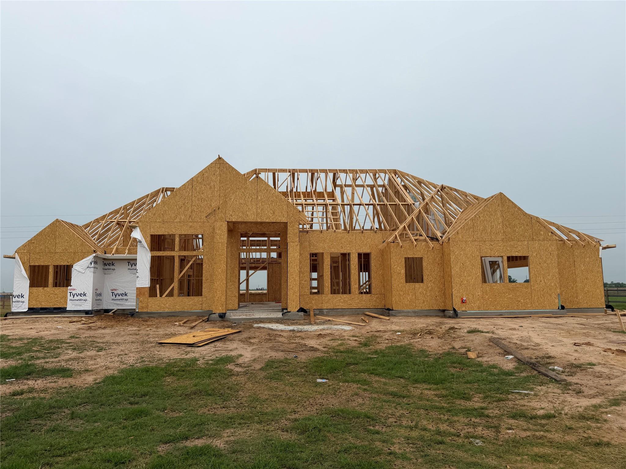 1017 Falcon Cove