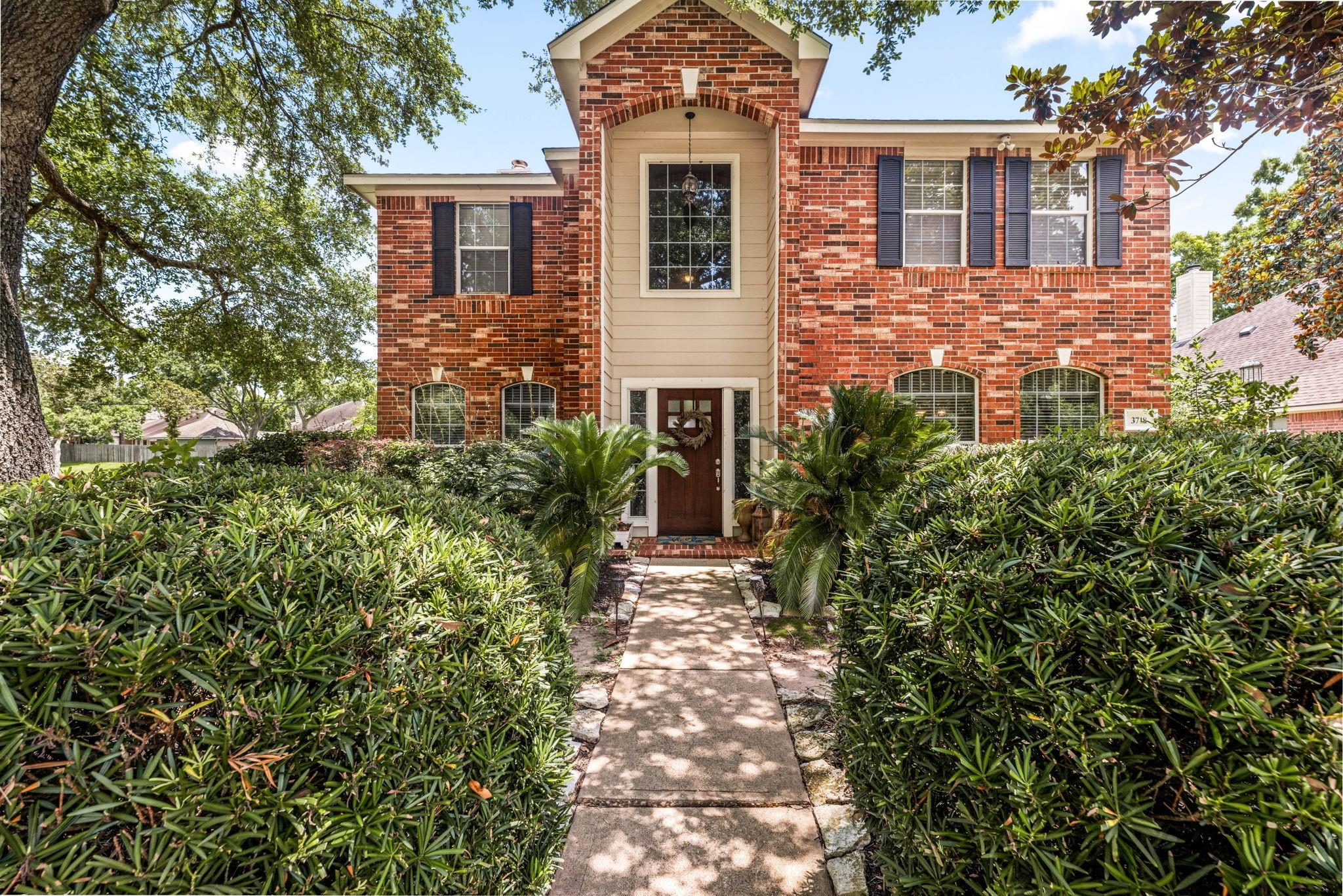 3718 Hawkins Court