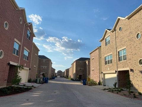 Tiny photo for 11603 Main Ash Drive, Houston, TX 77025 (MLS # 85183291)