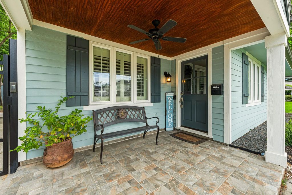 Photo of 1046 Althea Drive, Houston, TX 77018 (MLS # 80121207)