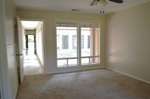 Tiny photo for 314 Tara Park, Conroe, TX 77302 (MLS # 33605356)