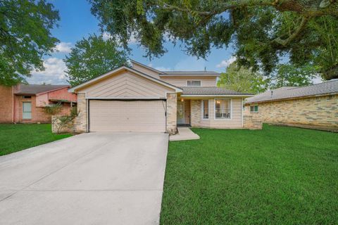 Photo of 16802 Rippling Mill Drive, Sugar Land, TX 77498 (MLS # 46547034)