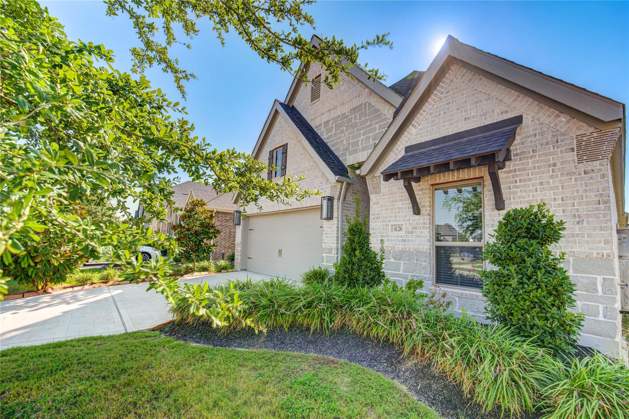 4126 Haven Crest Lane