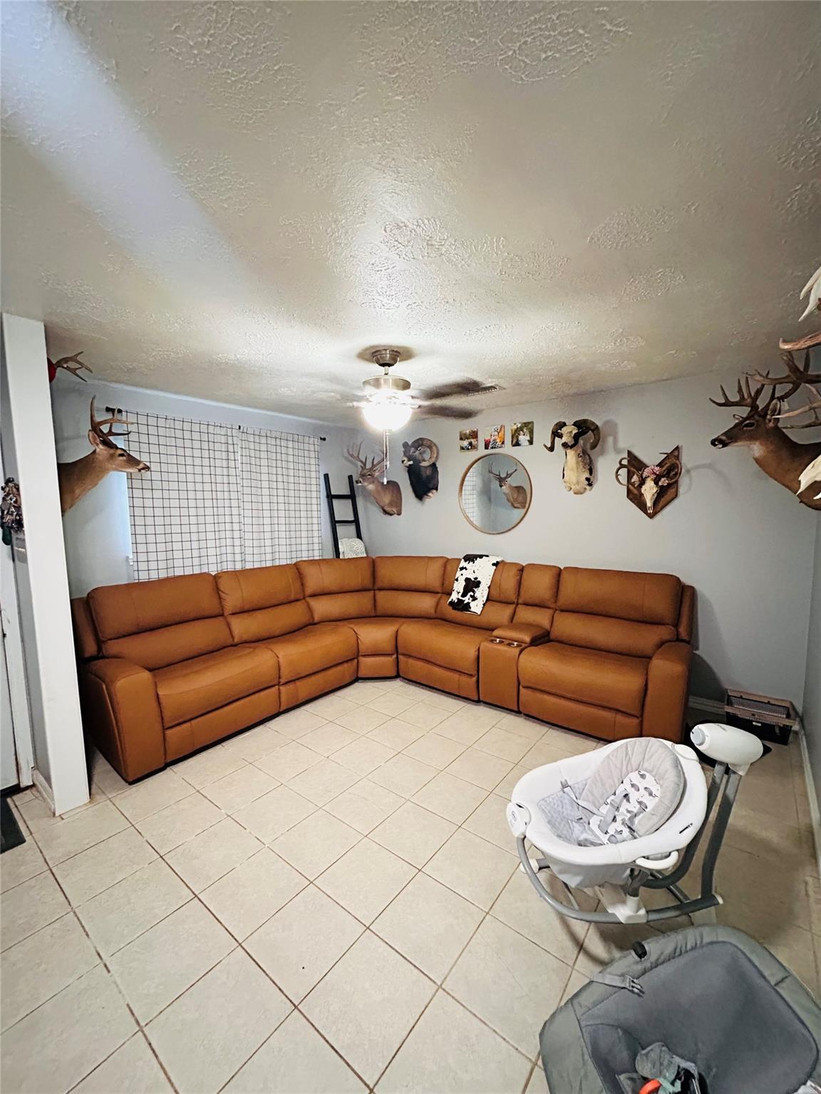 2 Travis Court