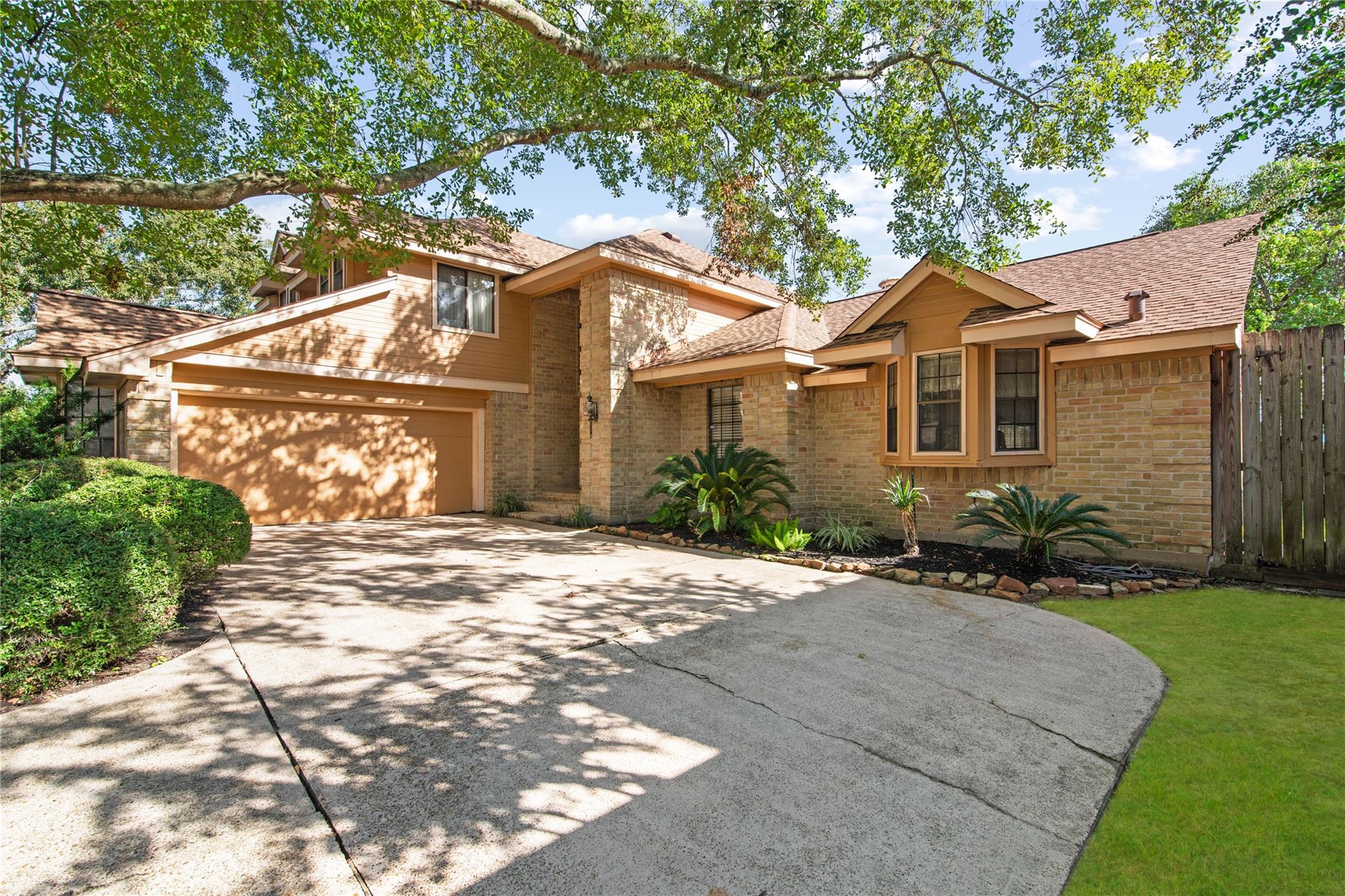 11606 Taos Lane