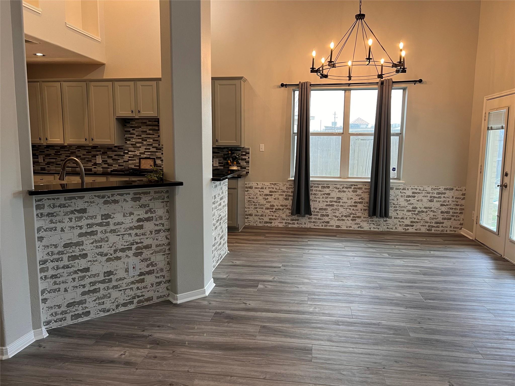 435 Twin Timbers Lane