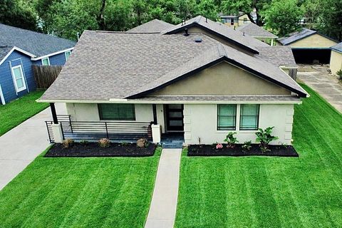 Tiny photo for 4723 Marietta Lane, Houston, TX 77021 (MLS # 30044006)