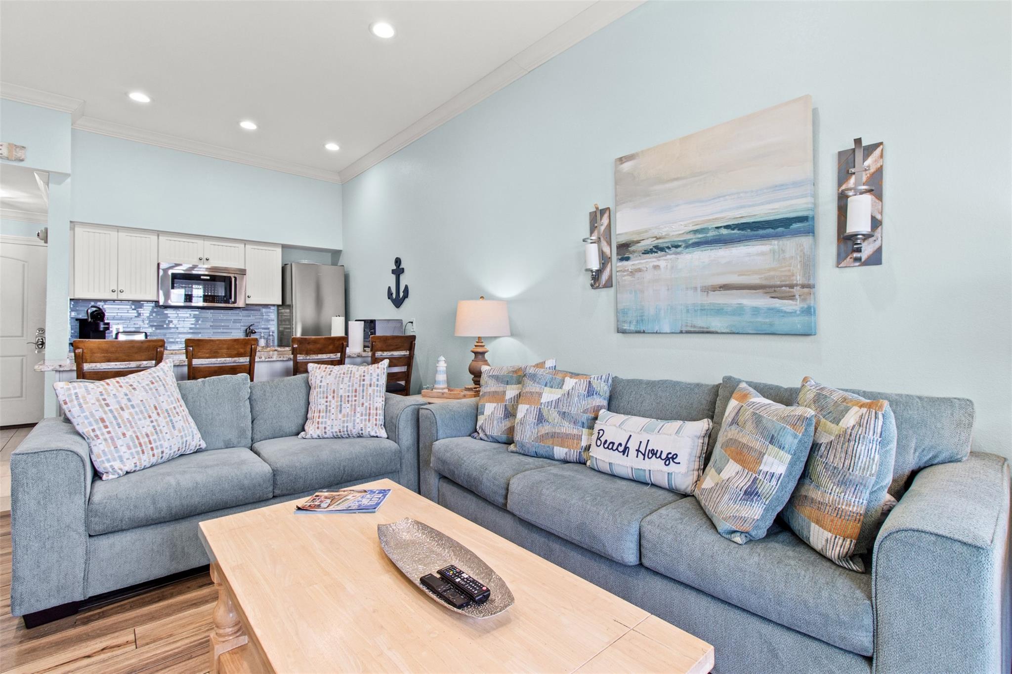 6300 Seawall Boulevard 8303