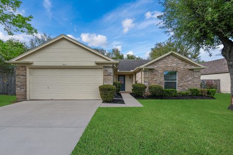 Photo of 4511 Alamo Avenue, Sugar Land, TX 77479 (MLS # 58243550)