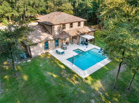 Photo of 40211 Garwood Court, Magnolia, TX 77354 (MLS # 37120569)