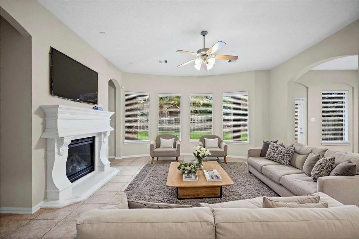 4522 Red Yucca Drive