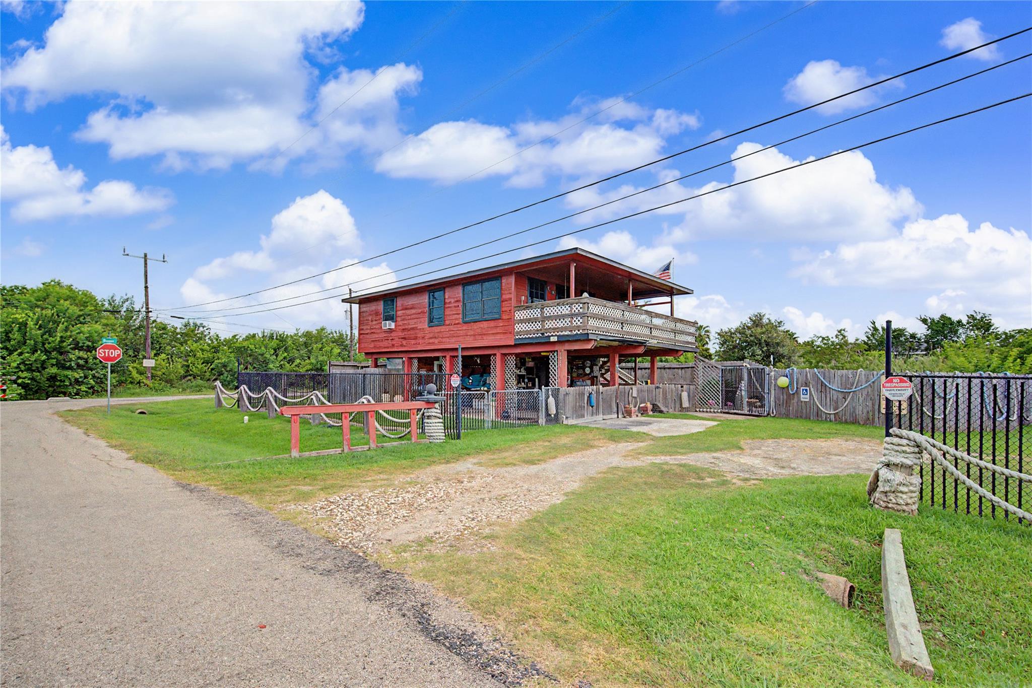 1019 Sunset Drive