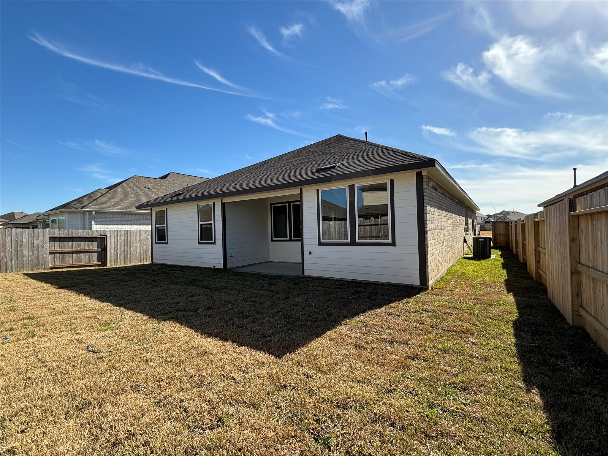 2913 Cliff Ridge Lane