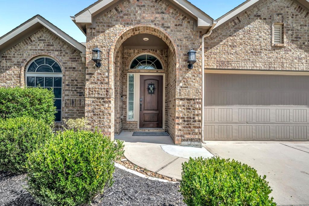 Photo of 18739 Laurel Hills Drive, New Caney, TX 77357 (MLS # 90016818)