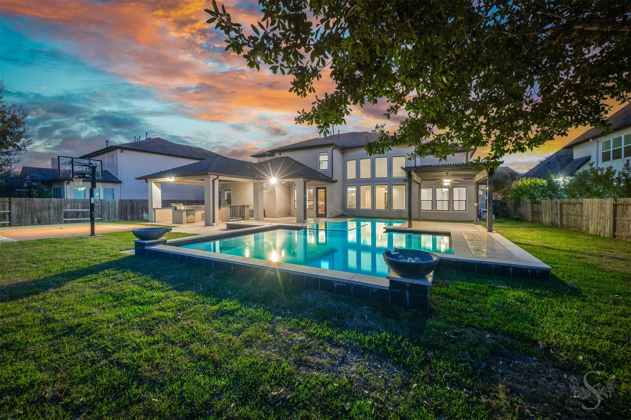 3006 Brighton Sky Lane